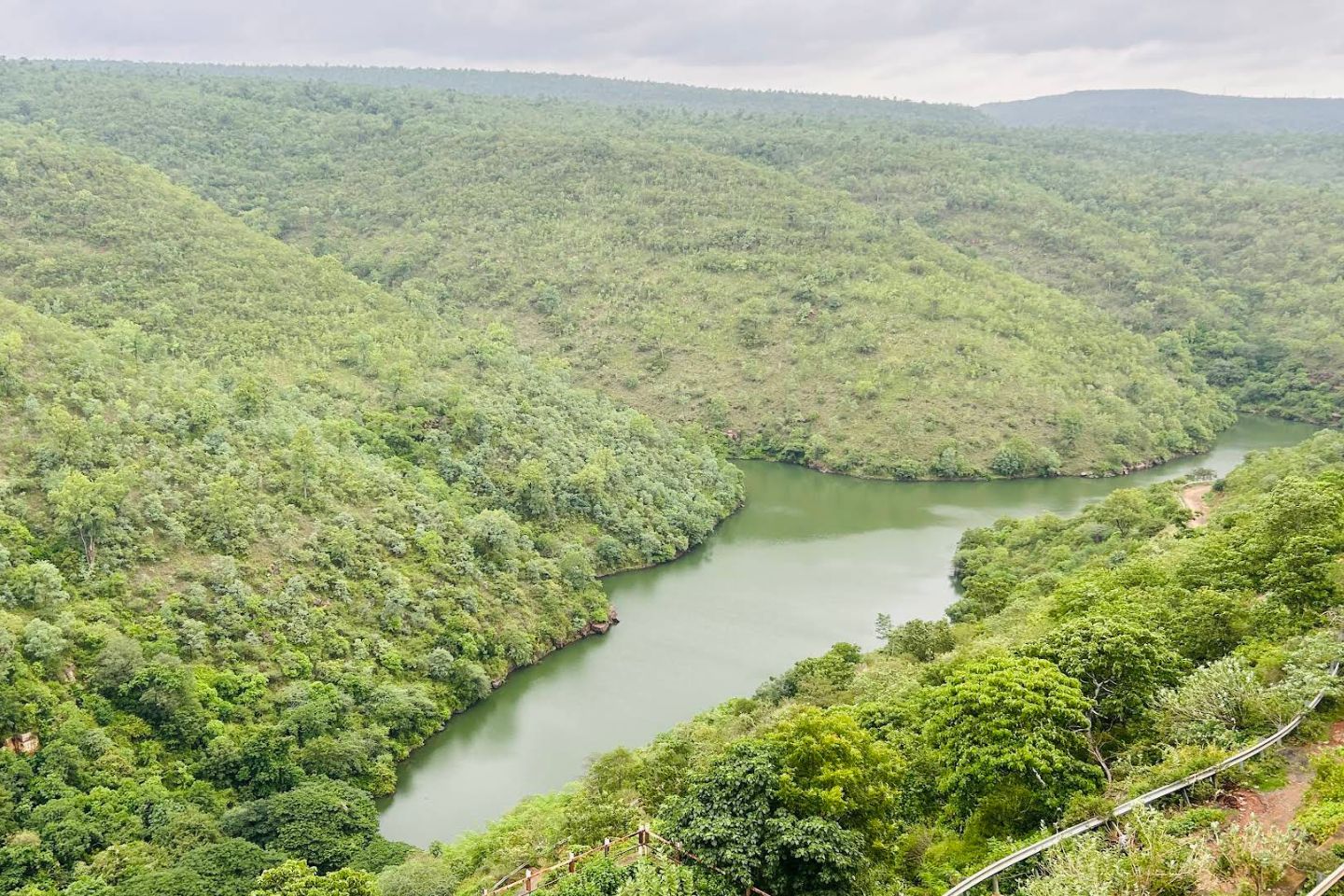 Serene Hyderabad & Srisailam Mallikarjuna Tour Package 5 Nights / 6 Days (with Itinerary & Rate)